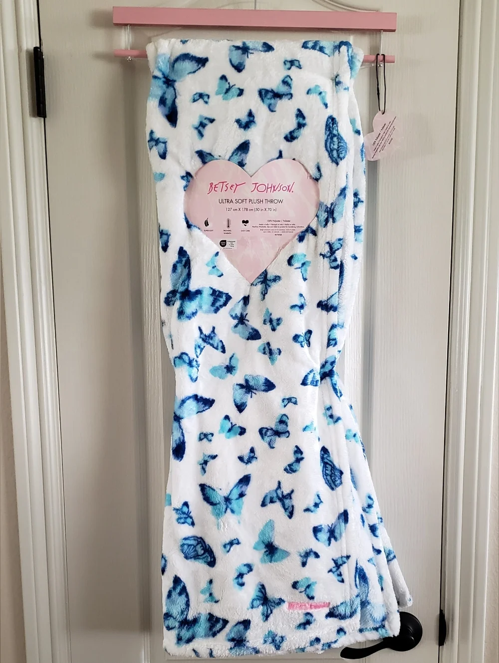 Betsey Johnson White & Blue Watercolor Butterfly 50 X 70 Plush Throw Blanket NWT